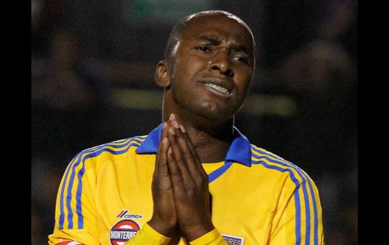 El brasileño podría vestir una camiseta diferente el siguiente torneo. MEXSPORT  /