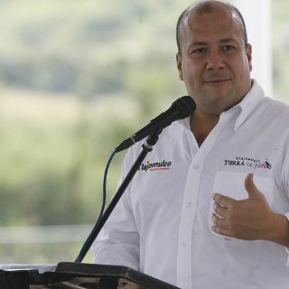 Critica Enrique Alfaro falta de acuerdos