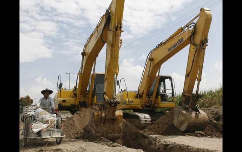 El Fondereg beneficia principalmente a la mejora de carreteras. M. FEYRÍA  /