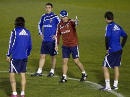 Javier 'Vasco' Aguirre fue presentado como nuevo entrenador del equipo Zaragoza de España. EFE  /