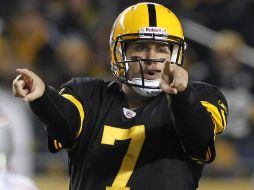 Roethlisberger trata de cambiar su imagen, la de una estrella egoísta y descortés tanto con el público como con los jugadores. AP  /
