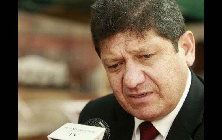 Carlos Briseño Torres fue destituido de su cargo como rector general de la UdeG, el 29 de agosto del 2008. ARCHIVO  /