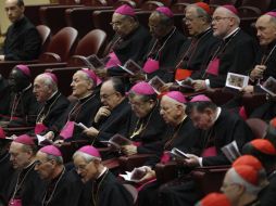 Los cardenales acudieron a una reunión en el Vaticano para reflexionar sobre la pederastía en la Iglesia. REUTERS  /