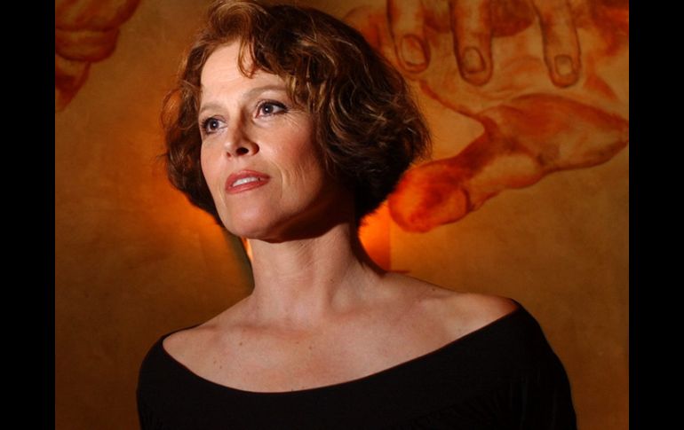 La actriz Sigourney Weaver, de 61 años, dijo sentirse cómoda con su edad. AFP  /