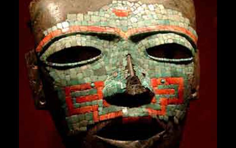 La Máscara de Malinaltepec pudo haber sido enterrada junto con algún personaje importante. INAH  /