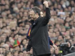 Joaquín Caparrós destacó el trabajo de Casillas, quien calificó como su mejor jugador. EFE  /