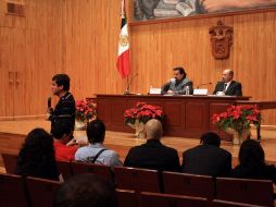 En la sesión el CGU el rector de la UdeG vaticinó que la solución a su colflicto está “a la vuelta de la esquina”. A. HINOJOSA  /