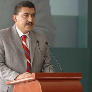 Ex gobernador de Colima es ultimado