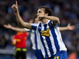 Joan Verdú celebrando el gol que anotó a favor del Espanyol. EFE  /