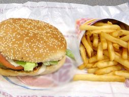 La cadena ofreció vales de comida gratis al cliente afectado, quien no aceptó. ESPECIAL  /