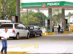 El aumento de gasolina afecta a las familias principalmente de escasos recursos. ARCHIVO  /