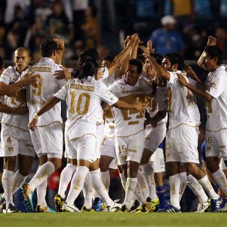 En la antesala del título