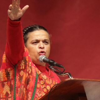 Paredes resalta urgencia de renovar al PRI hacia 2012