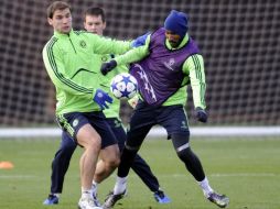 Los jugadores del Chelsea practicando en un entrenamiento. AP  /