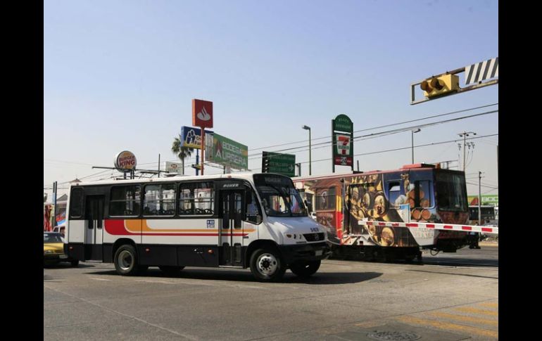 El SITI contempla la Línea 3 del Tren Ligero, que incluirá 23.5 kilómetros hacia Tlajomulco. A. GARCÍA  /