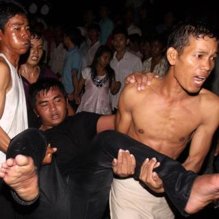 Luto en Camboya por estampida humana