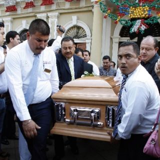 Calderón pide no descartar hipótesis en caso Cavazos