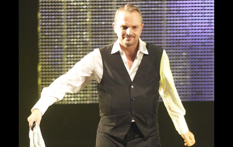 Bosé criticó también la falta de seguridad en la mina. A. CAMACHO  /