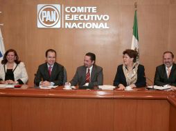 César Nava se reunió con cuatro de los cinco aspirantes a la dirigencia del PAN. EL UNIVERSAL  /