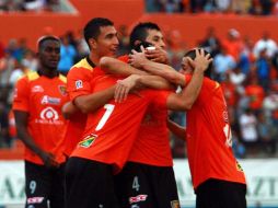 Los jugadores del Jaguares durante el torneo Apertura 2010, quienes se encuentran en el Grupo 6. MEXSPORT  /