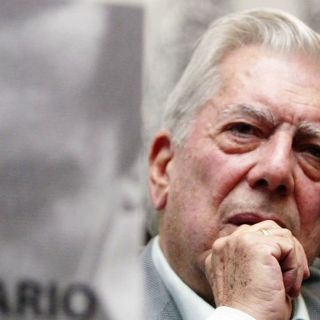 La Literatura une las voces de Carlos Onetti y Vargas Llosa