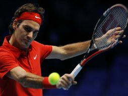 Roger Federer en su encuentro ante el sueco Robin Soderling. EFE  /