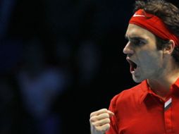 El tenista ha levantado en cuatro ocasiones el título de la Copa Masters. AP  /