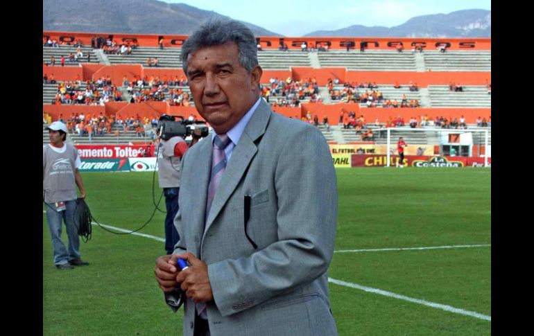 Álvarez es el primer DT extranjero en el Saprissa desde el 2003. MEXSPPORT  /