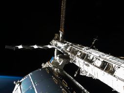 La maniobra comenzó a las 05.03 GMT. ESPECIAL  /