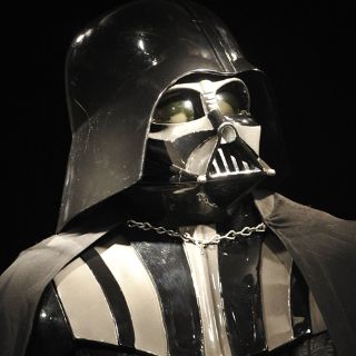 James Bond vence a Darth Vader