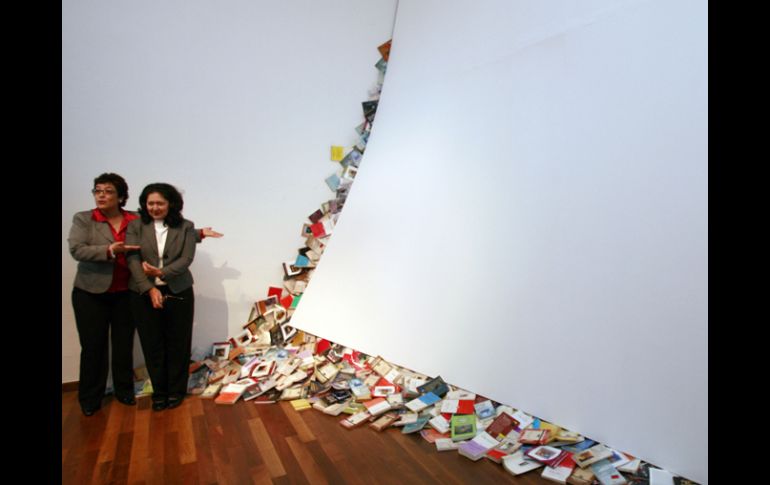 Las obras de arte expuestas integran el acervo del Musac. A.GARCÍA  /