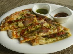 Pizzeta de la casa, uno de los platillos más solicitados de Petrossian.• E. FLORES  /