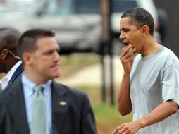 El codazo que recibió el presidente de los Estados Unidos, Barack Obama, no fue intencional. AFP  /