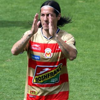 Droguett se viste de azul