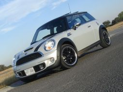 MINI Cooper S 2011. ESPECIAL  /