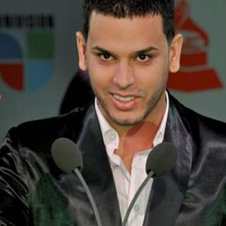 Tito el Bambino comparte disco con El Recodo y Daddy Yankee