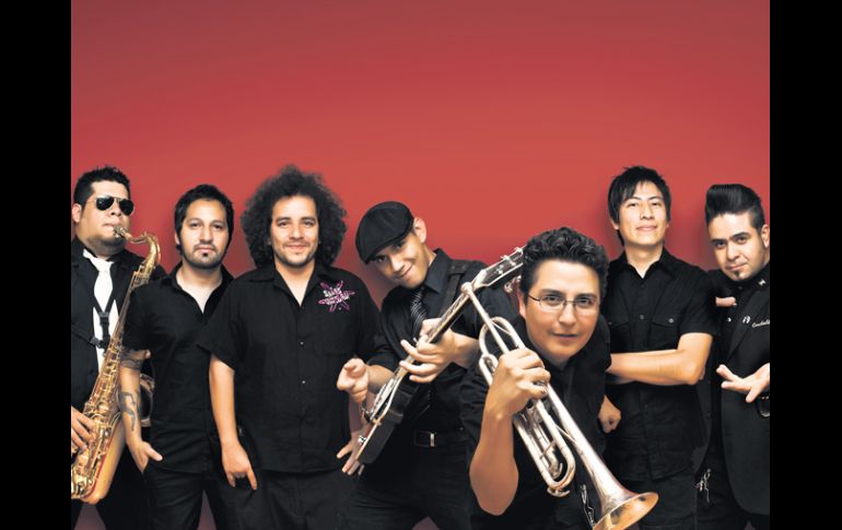 Salón Victoria regresa con una alineación reformada. ESPECIAL  /