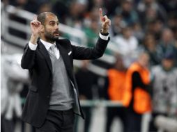 El entrenador del Barcelona Josep Guardiola podría estar al frente del Chelsea para la próxima temporada. REUTERS  /