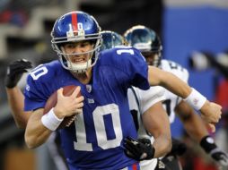 Eli Manning fue jugador fundamental en la victoria de Nueva York. AP  /