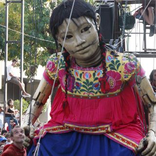 Encabezan adelitas y revolucionarios desfile de Gigantes