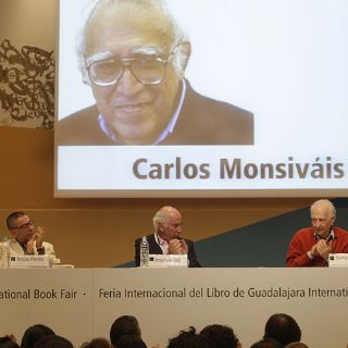 Cuatro guerreros tratan de 'revivir' a Monsiváis