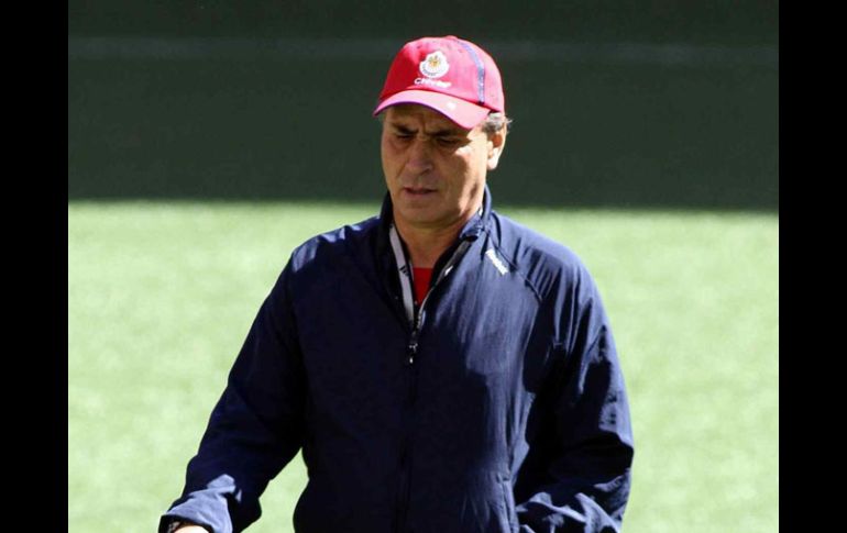 José Luis Real reconoció que esperaba con ansias la pretemporada en la playa. MEXSPORT  /