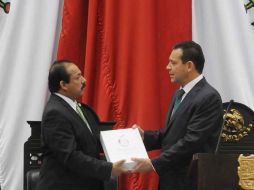El gobernador de Tamaulipas, Eugenio Hernández, entrega su último informe de Gobierno al Congreso del Estado. EL UNIVERSAL  /