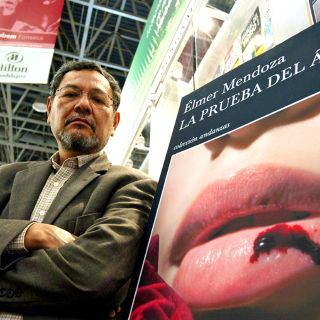 Élmer Mendoza sin temor a los temas prohibidos