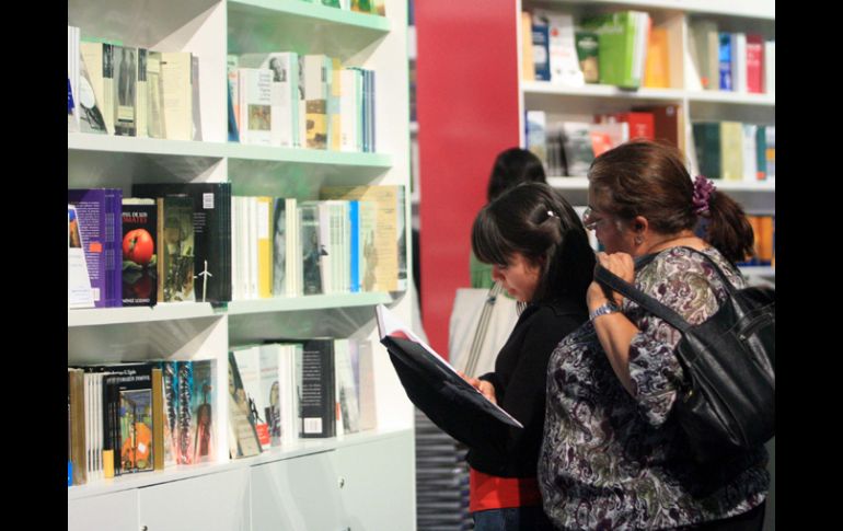 Los derechos de autor y el compromiso con el fomento a la lectura. A. HINOJOSA  /