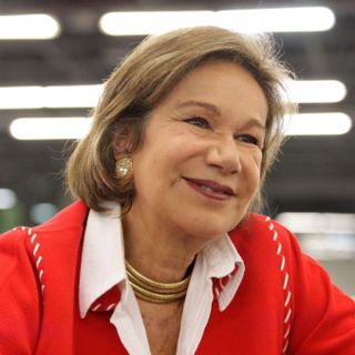 Guadalupe Loaeza no pierde el glamour