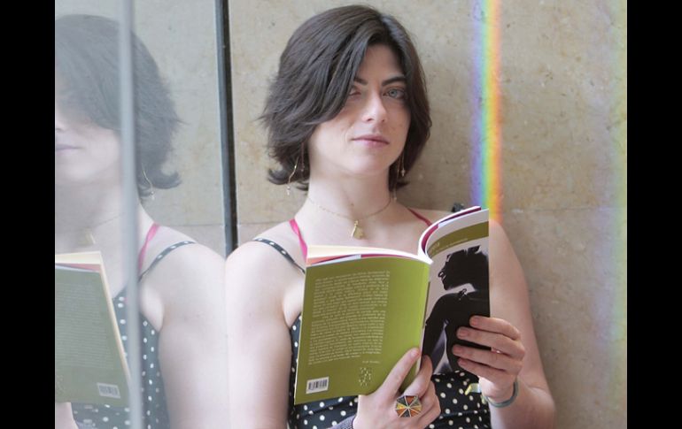 La autora analiza el deseo que irradia una mujer ''dormida''. S.NUÑEZ  /