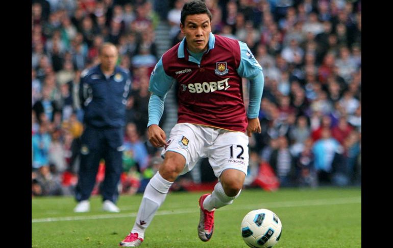 Aun no está confirmada la aprticipación del mexicano ante el Manchester United. MEXSPORT  /