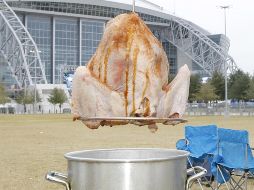 La universidad recibirá los desechos de aceite utilizado para cocinar el pavo. AFP  /