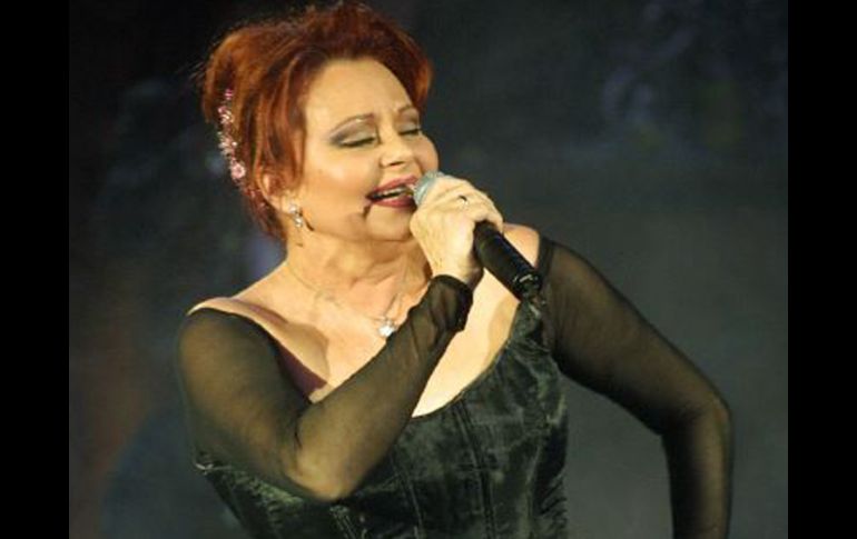 La actríz comenta que Rocío Dúrcal era una mujer optimista, alegre y muy dulce. ARCHIVO  /